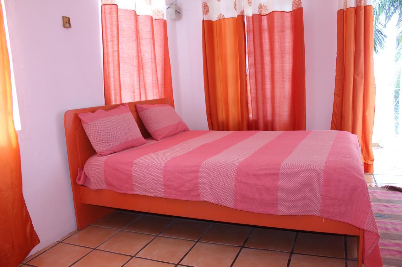 Pillayguesthouse Grand Baie Exterior photo